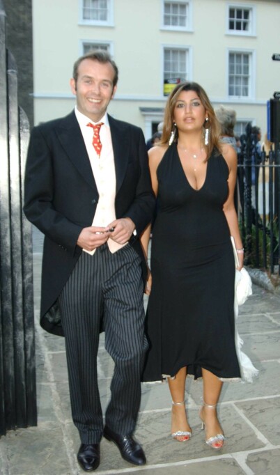 MISTET DATTEREN: Ben Goldsmith mister nylig datteren. Her er han med en ukjent kvinne i 2003. Foto: NTB Scanpix MISTET DATTEREN: Ben Goldsmith mister nylig datteren. Her er han med en ukjent kvinne i 2003. Foto: NTB Scanpix